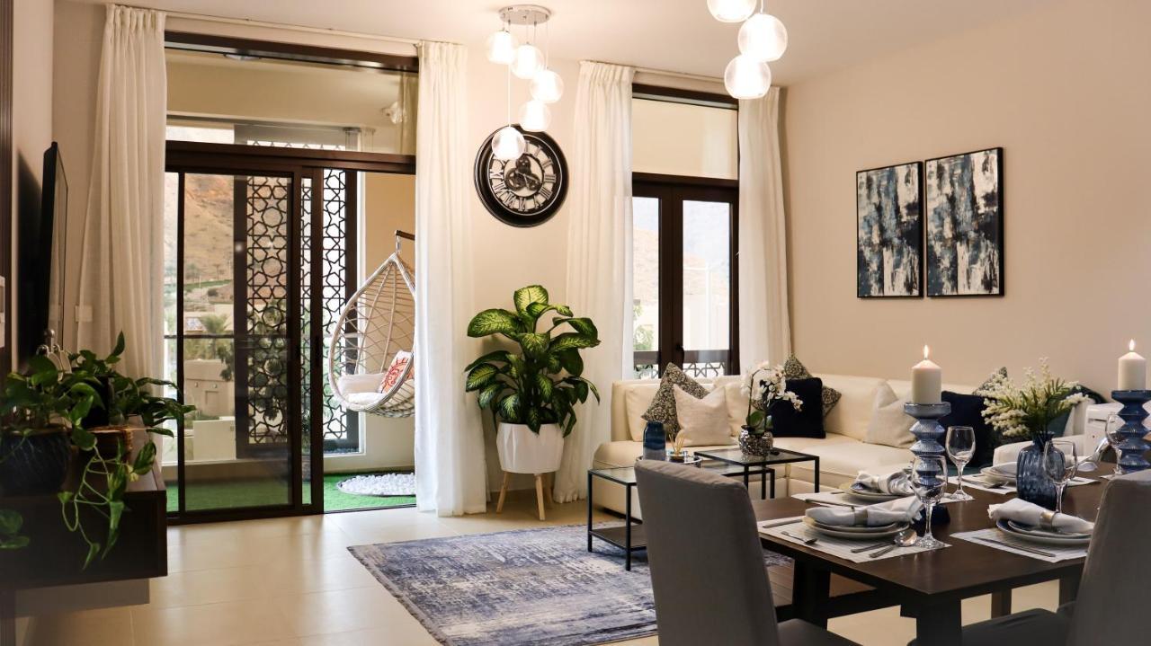 Stylish Apartment With A Jacuzzi Muscat Eksteriør billede