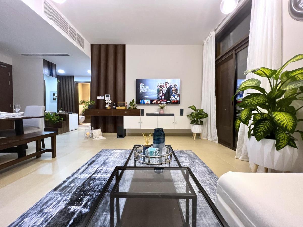 Stylish Apartment With A Jacuzzi Muscat Eksteriør billede